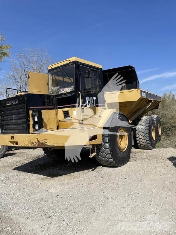 CAT D400D Дъмпери/моторни превозни средства