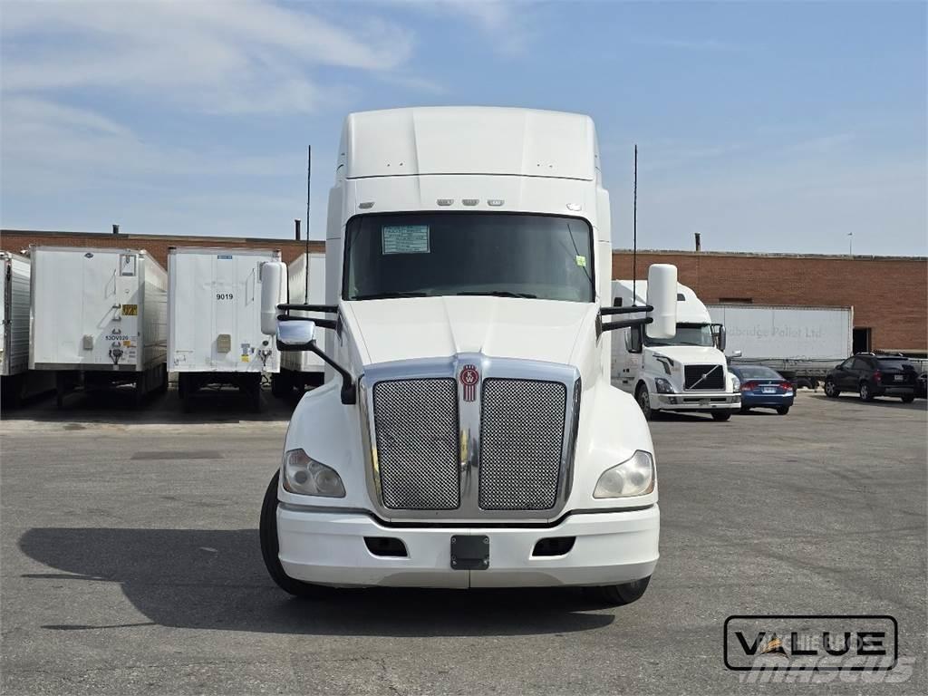 Kenworth T680 Влекачи