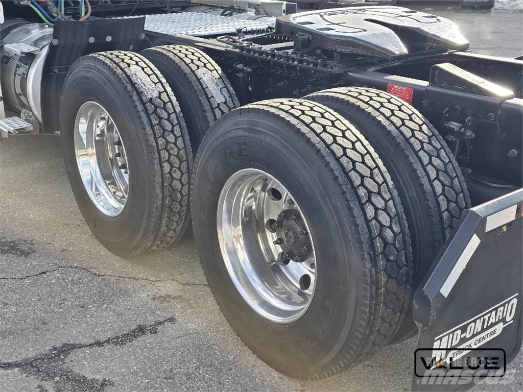 Volvo VNL760 Влекачи