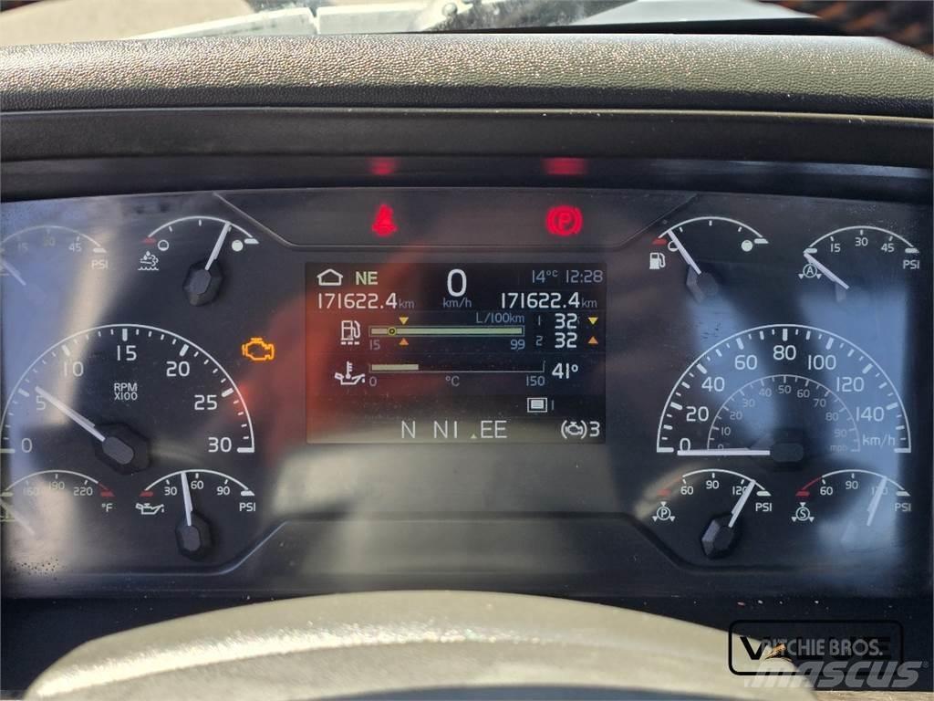 Volvo VNR Влекачи