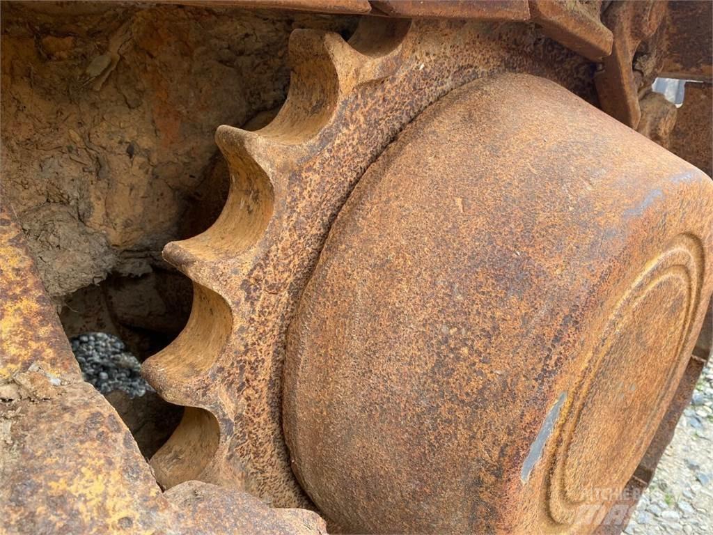 CAT 935B Строителство - Други