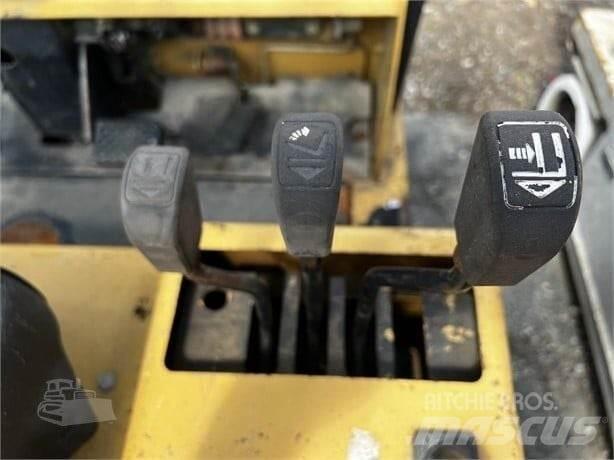 CAT T50D Строителство - Други