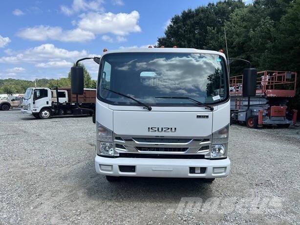 Isuzu NRR Автомобили за пътна помощ