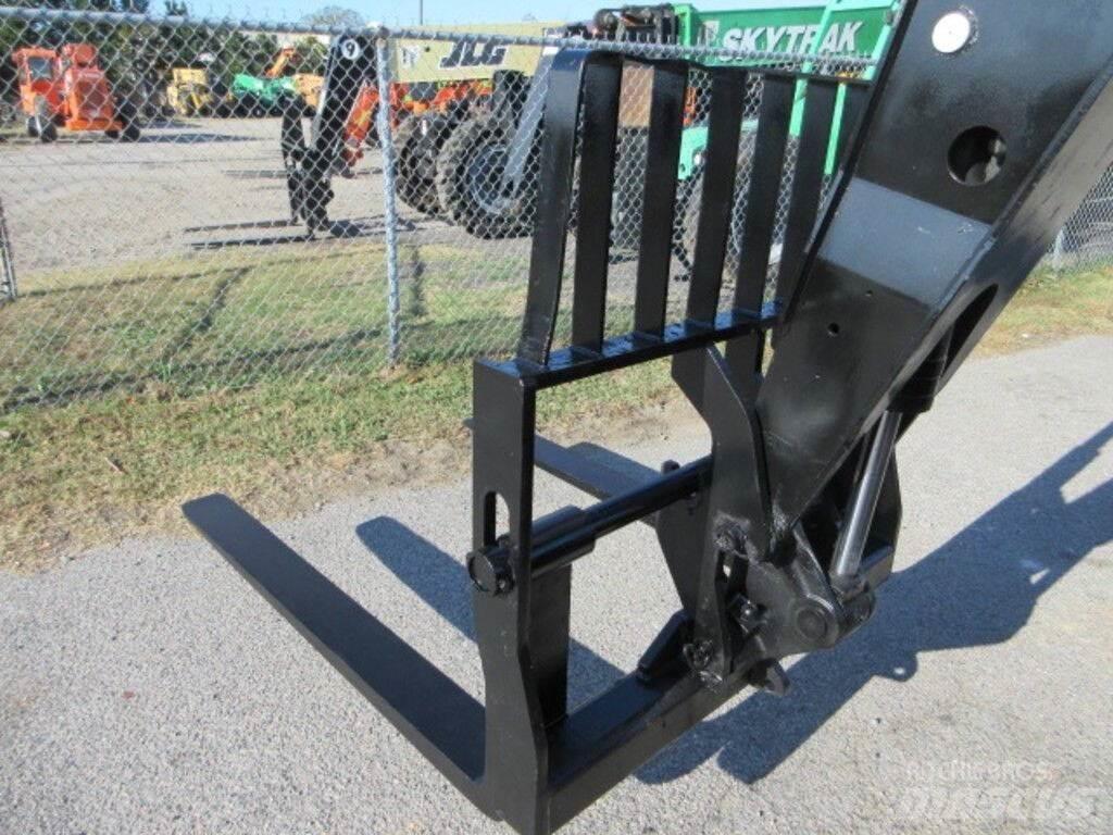 JLG G6-42A Строителство - Други