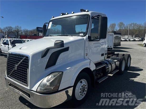 Volvo VNL Строителство - Други