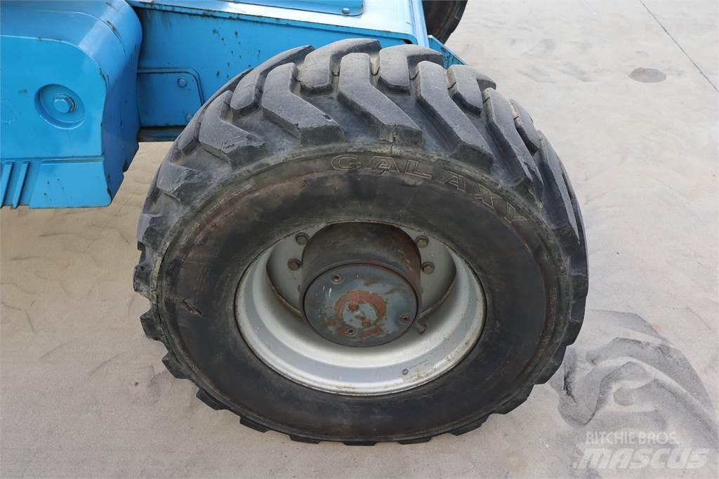 Aichi SP21AJ Телескопични повдигачи
