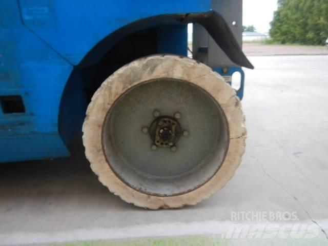 Genie GS3268DC Ножични работни платформи