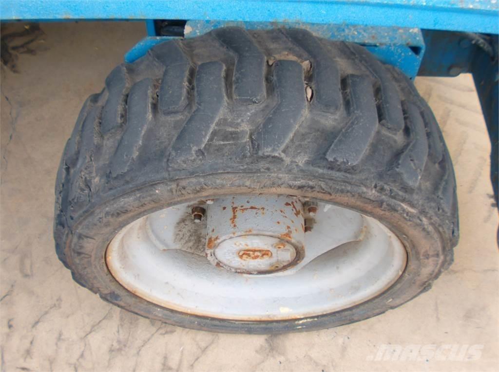 Genie GS4390RT Ножични работни платформи