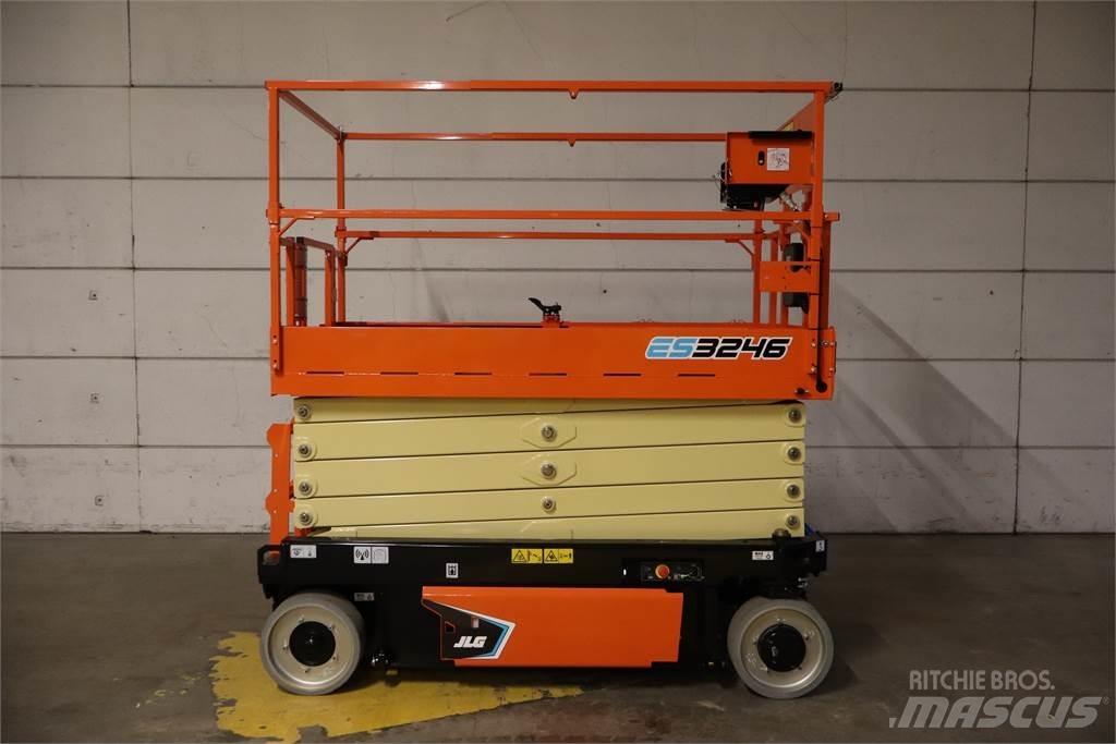 JLG 3246ES Ножични работни платформи