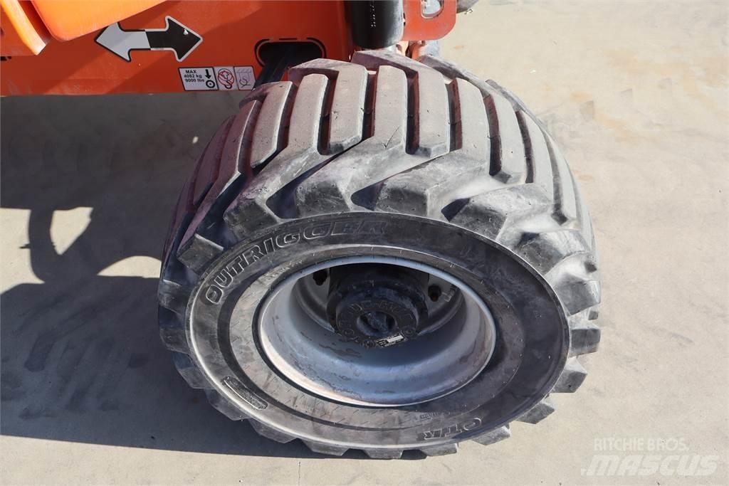 JLG 520AJ Съчленени стрелови подемници