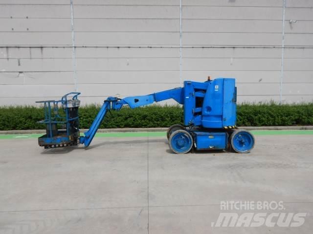 JLG E300AJP Съчленени стрелови подемници