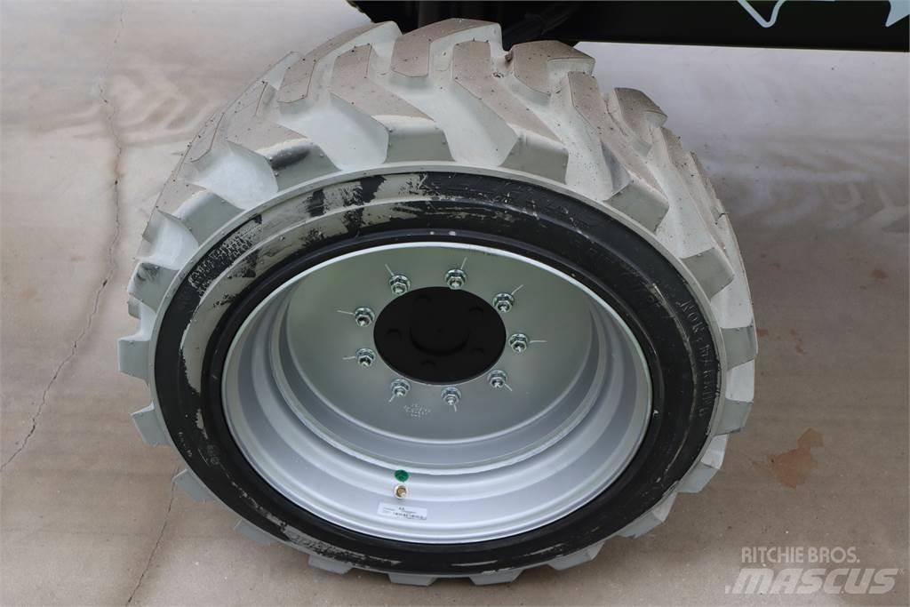 JLG EC 600SJP Телескопични повдигачи
