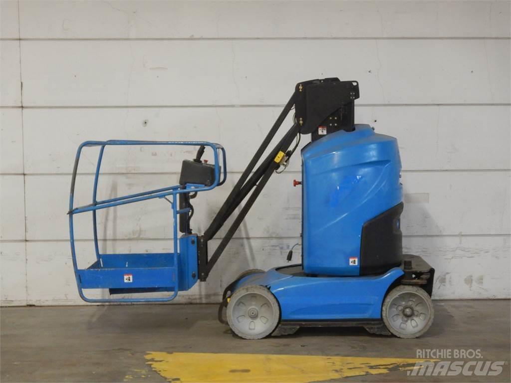 Manitou 100VJR Вертикални мачтови повдигачи
