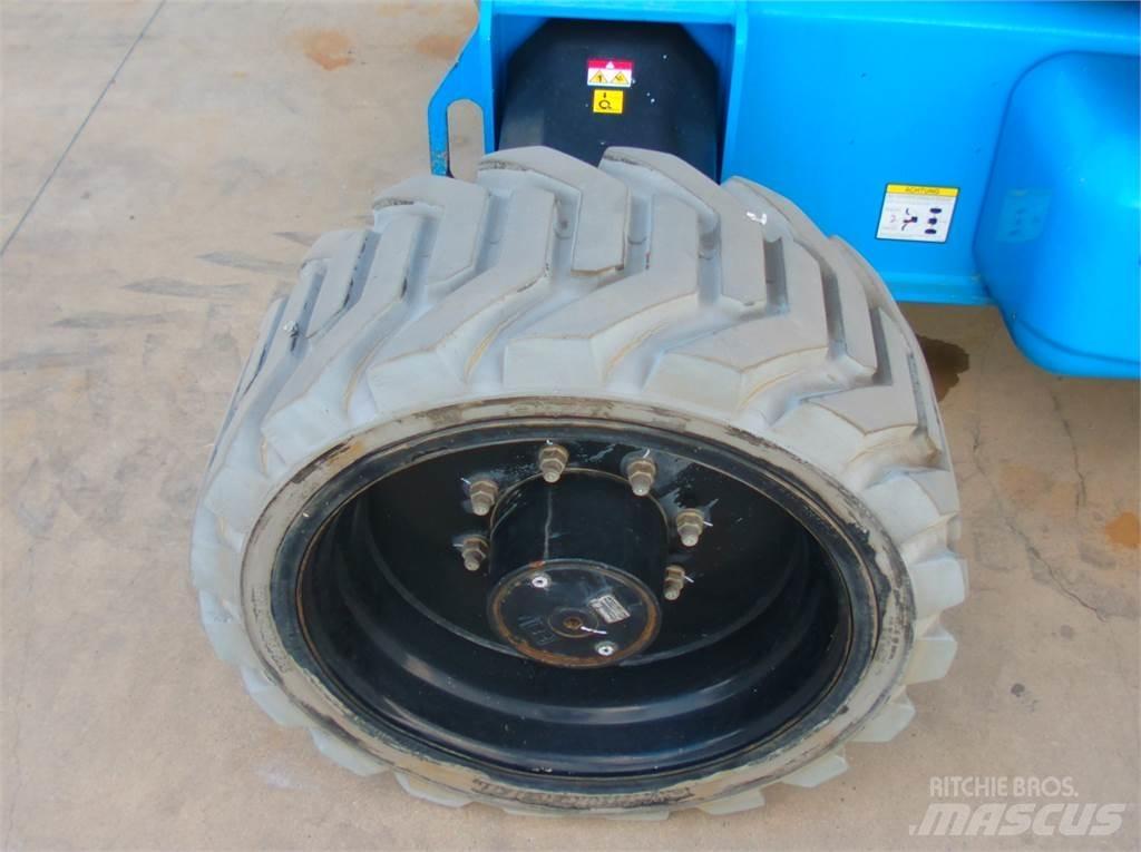 Niftylift HR28 Съчленени стрелови подемници