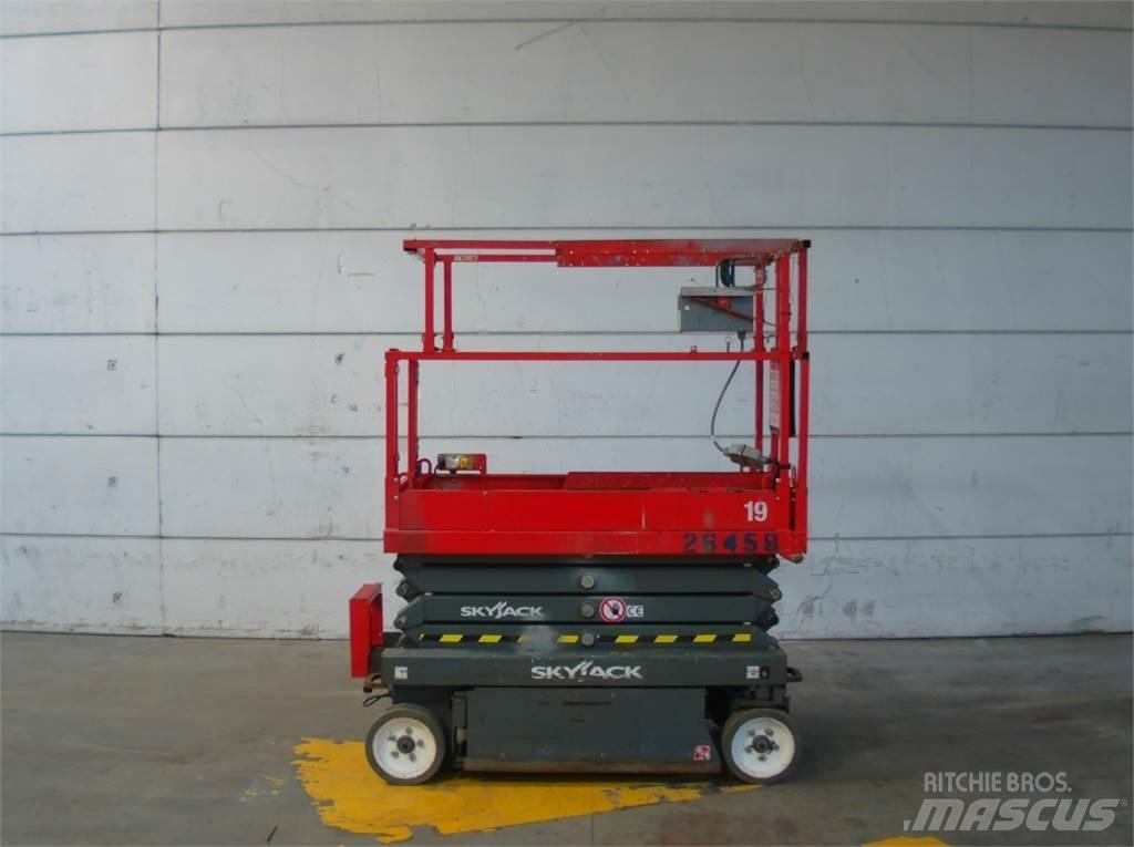 SkyJack SJ3219 Ножични работни платформи
