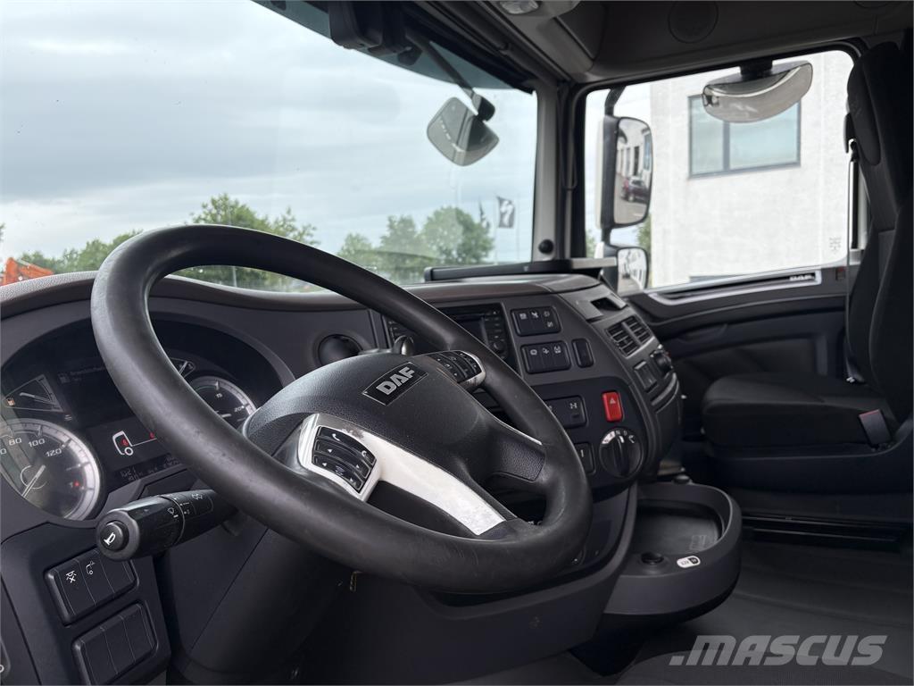 DAF XF 530 Влекачи