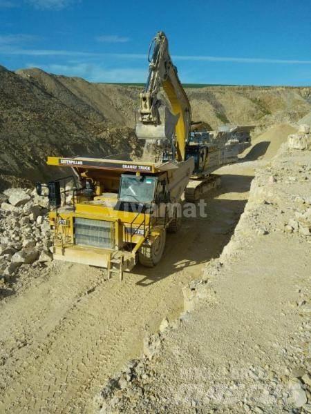 CAT 771D Rebuilt Твърди самосвали
