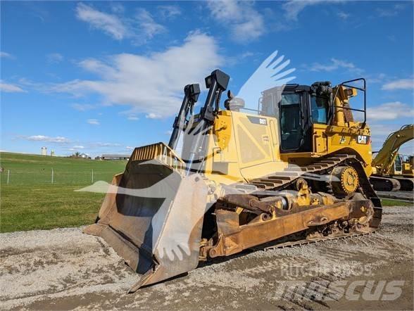 CAT D8T Верижни булдозери
