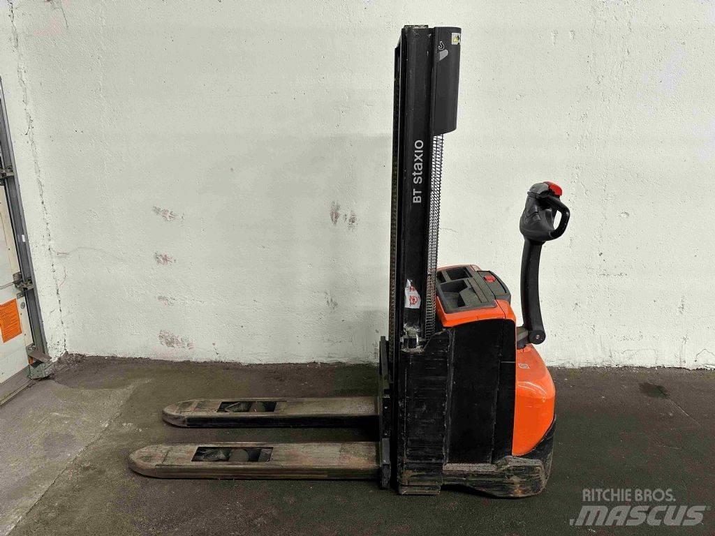 BT SWE 100 Колички високоповдигачи с теглич