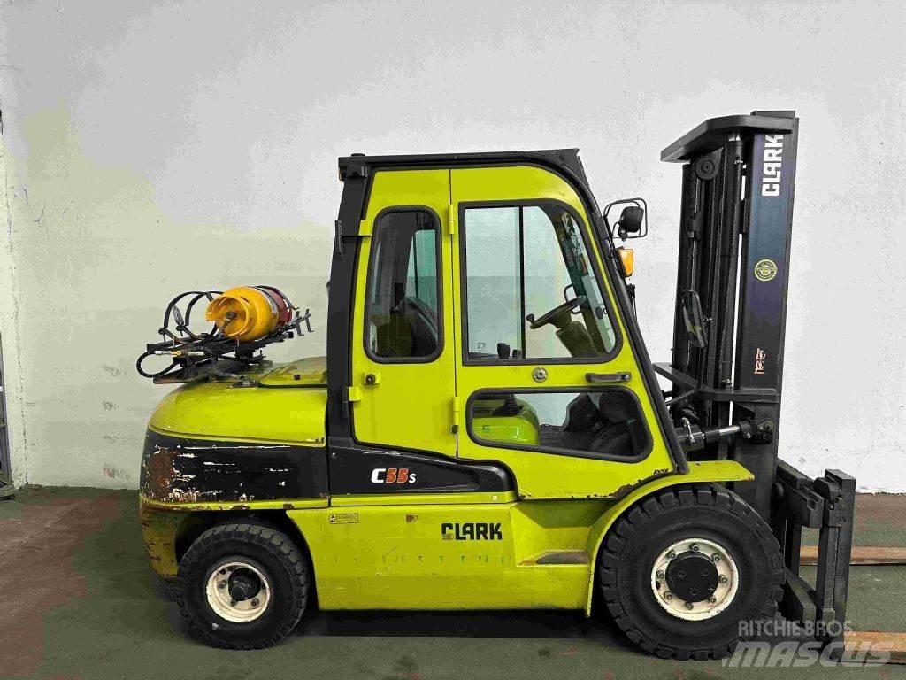 Clark C55SL Камиони с АГУ