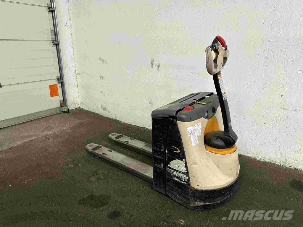 Crown WP 3015 Нископовдигач