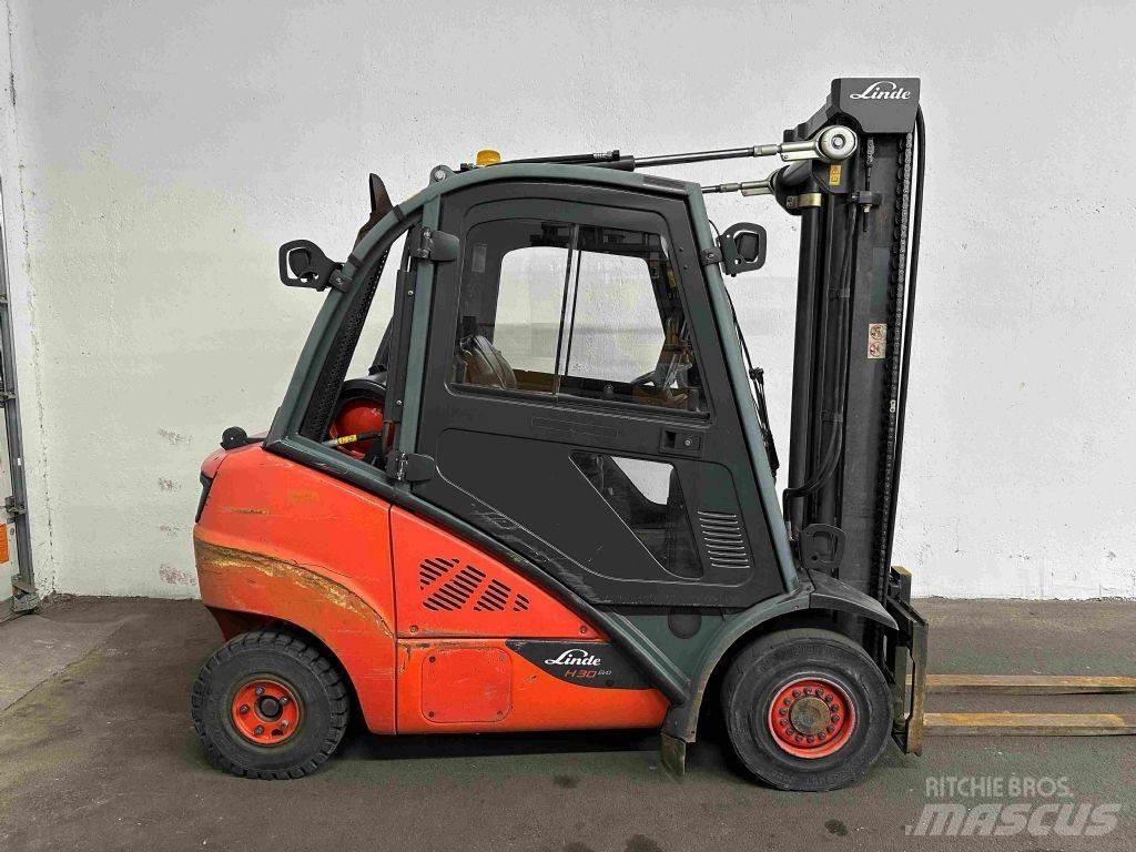 Linde H 30 T-02 EVO Камиони с АГУ