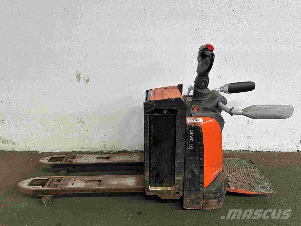 Toyota LPE 200 Нископовдигач