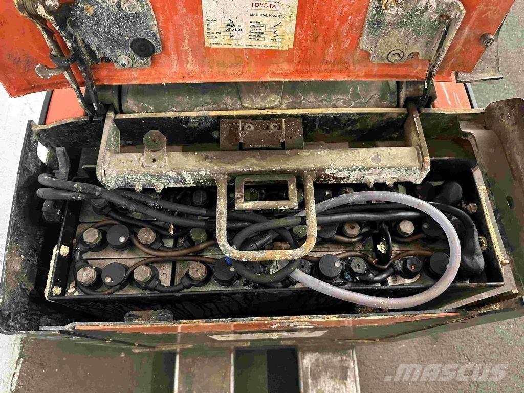 Toyota LPE 200 Нископовдигач