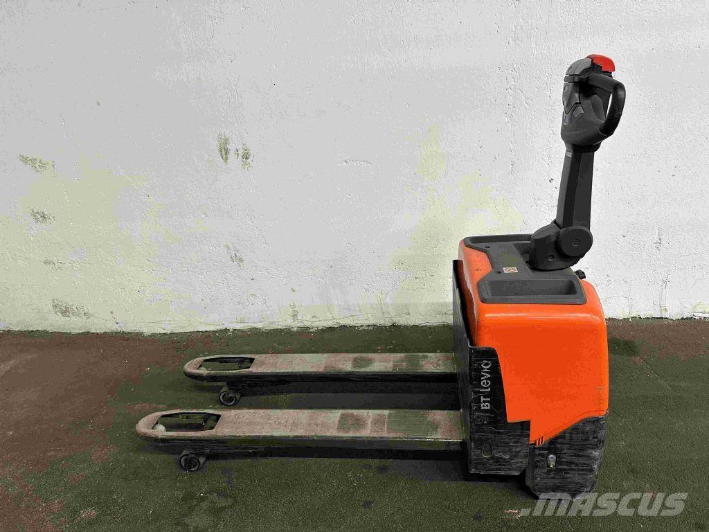 Toyota LWE 130 Нископовдигач