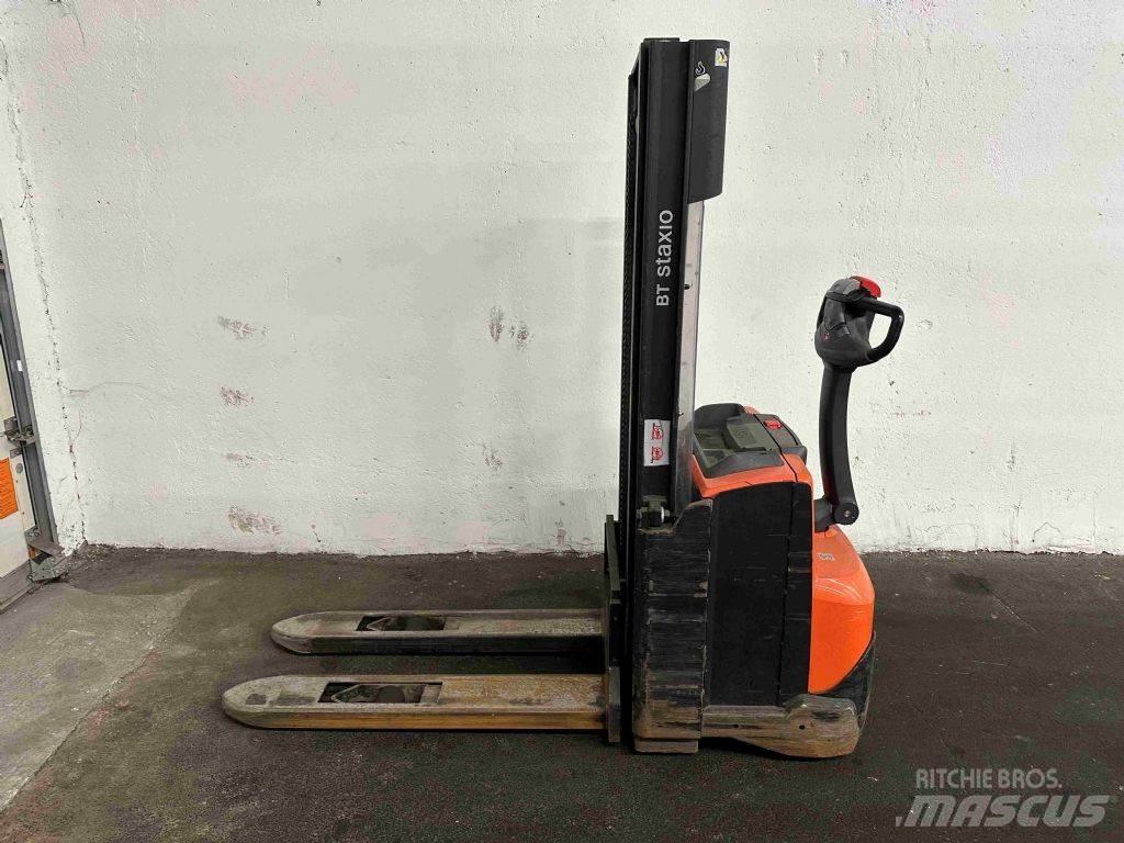 Toyota SWE 120 Колички високоповдигачи с теглич