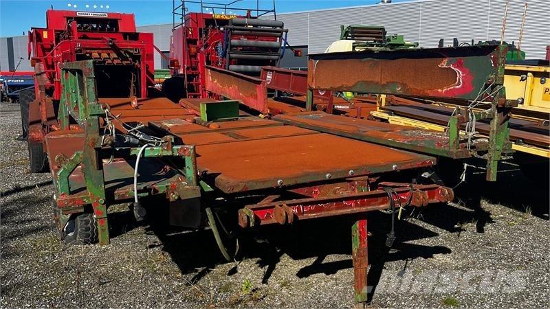  - - - Ballevogn Ремаркета за бали