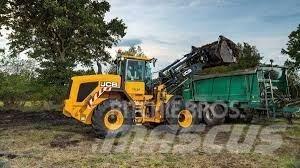 JCB 427 Колесни товарачи
