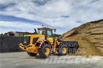 JCB 427 Колесни товарачи