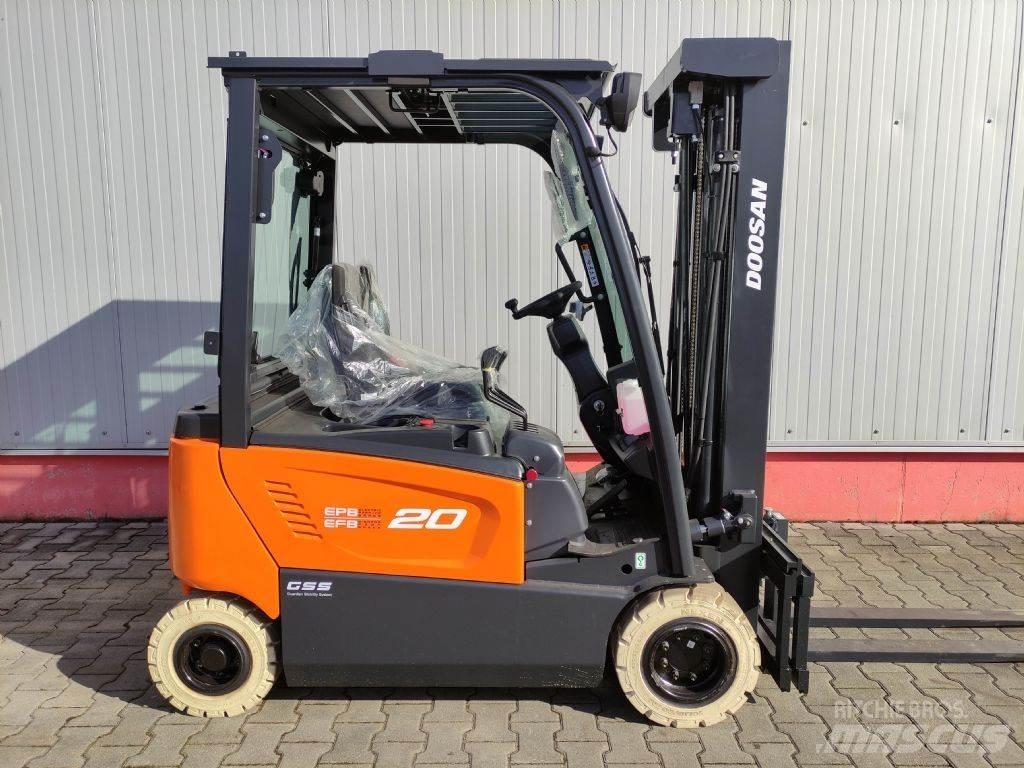 Doosan B20X-7 (Plus) Електрически вилични кари-повдигачи