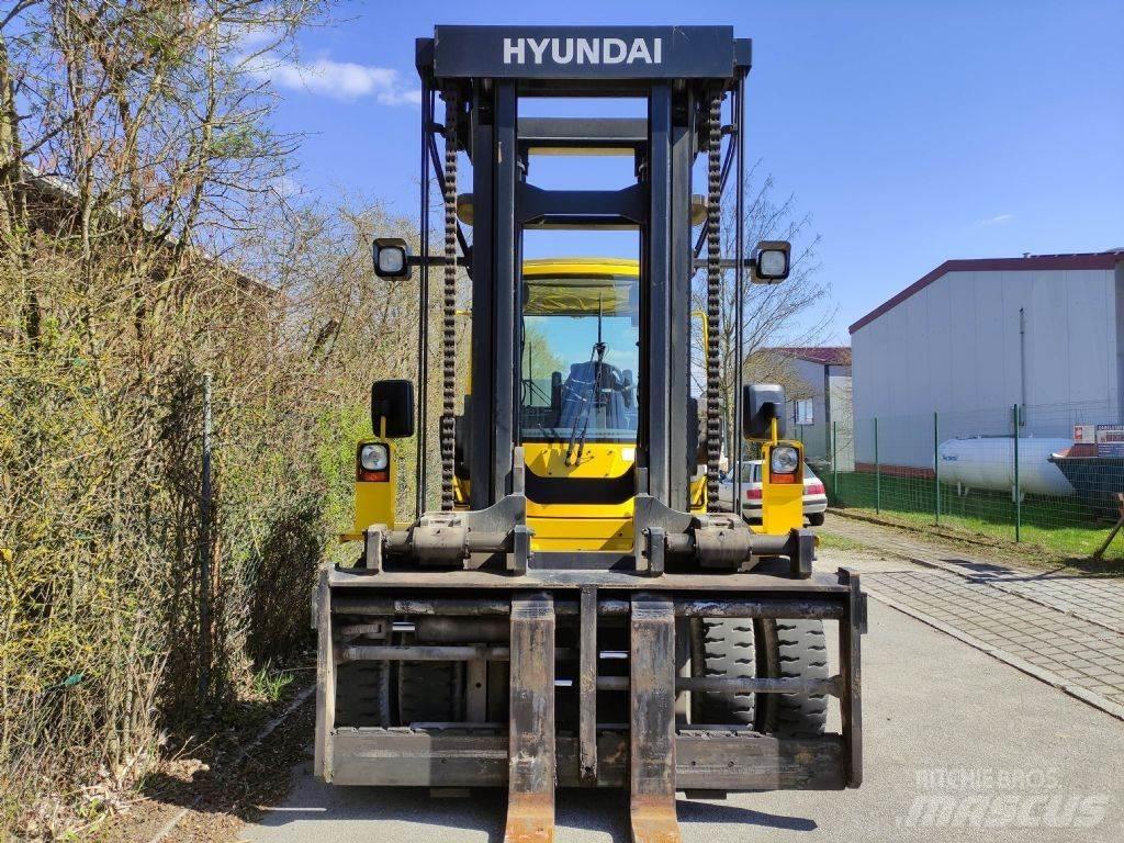 Hyundai 160D-7E Дизелови камиони