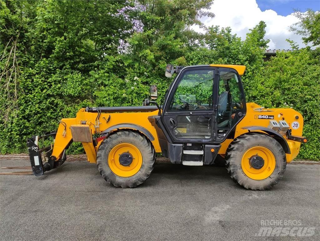 JCB 540V140 Hi Viz Телескопични товарачи