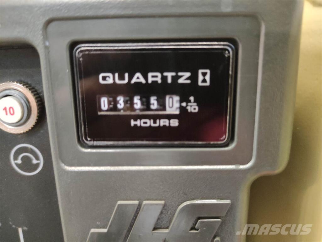 JLG 3246ES Ножични работни платформи