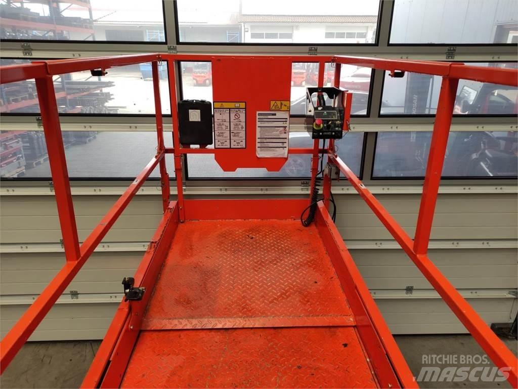 JLG 4045R Ножични работни платформи