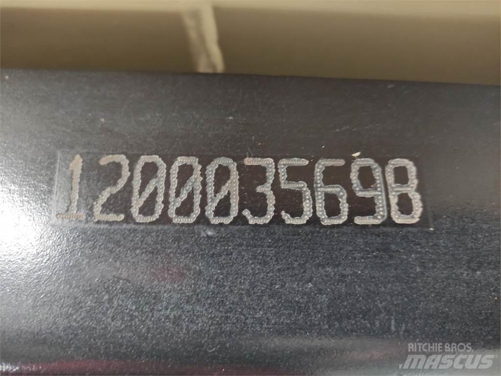 JLG R3246 Ножични работни платформи