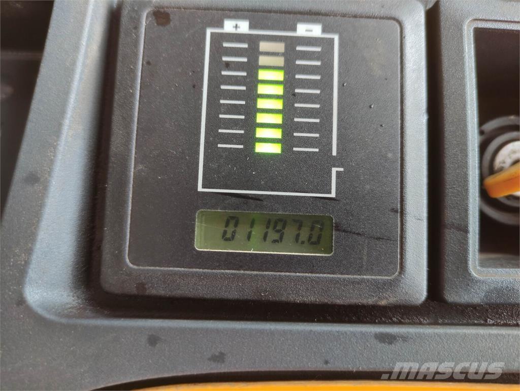 Jungheinrich EJC 216 Колички високоповдигачи с теглич