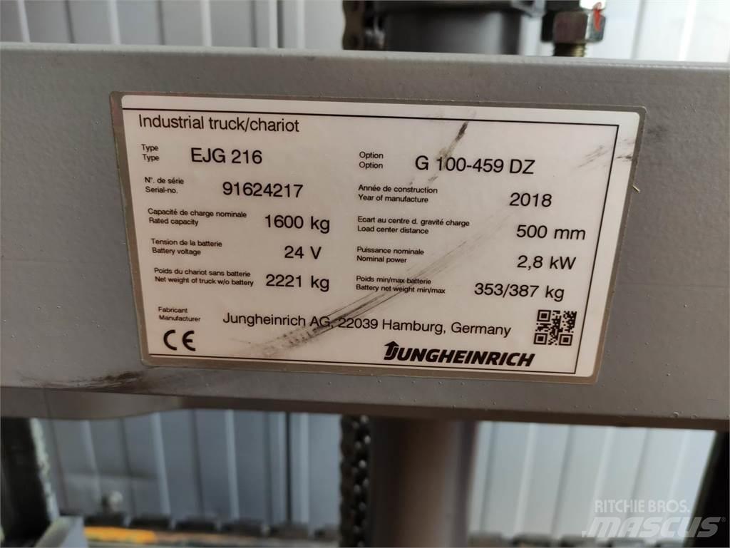 Jungheinrich EJG216 Колички високоповдигачи с теглич