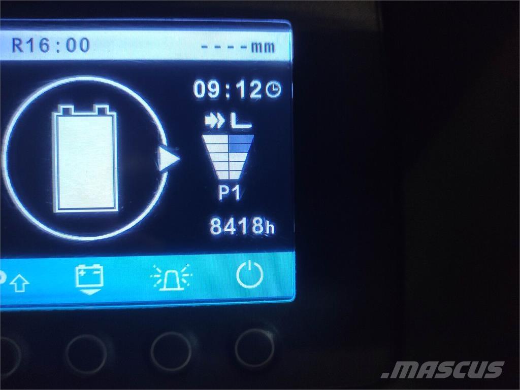 Jungheinrich ETV 216 Ретрак/ Високоповдигач с изместване на вилката напред