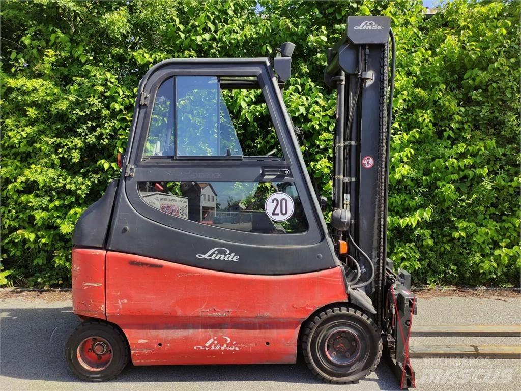Linde E30-03-336 Електрически вилични кари-повдигачи
