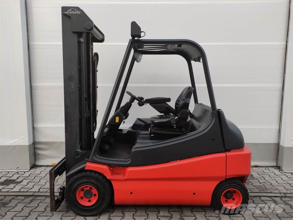 Linde E30-336-03 (LACK NEU) Електрически вилични кари-повдигачи