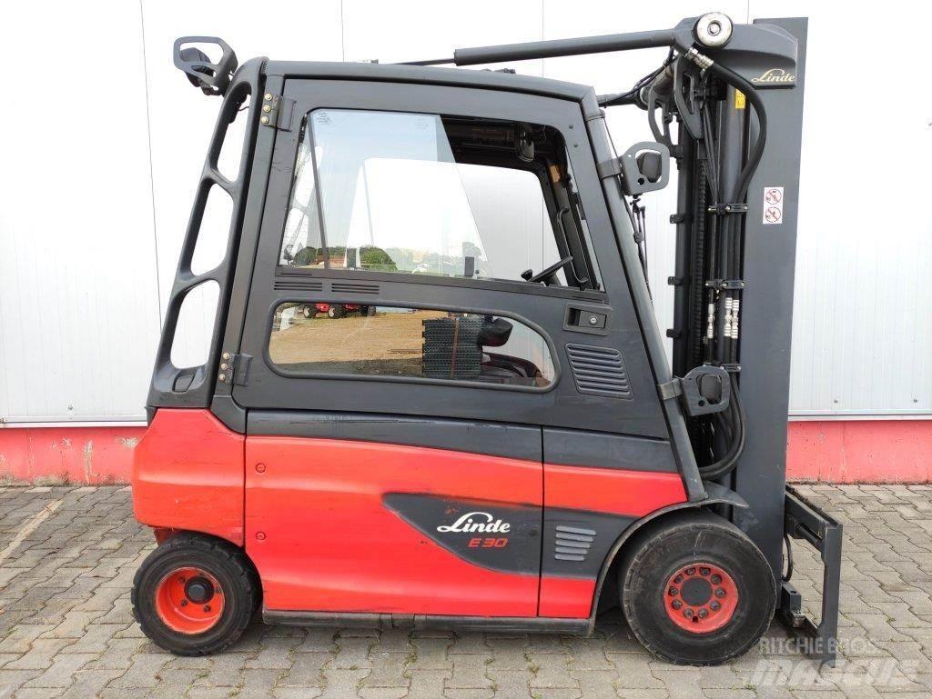 Linde E30L-01-387 Електрически вилични кари-повдигачи