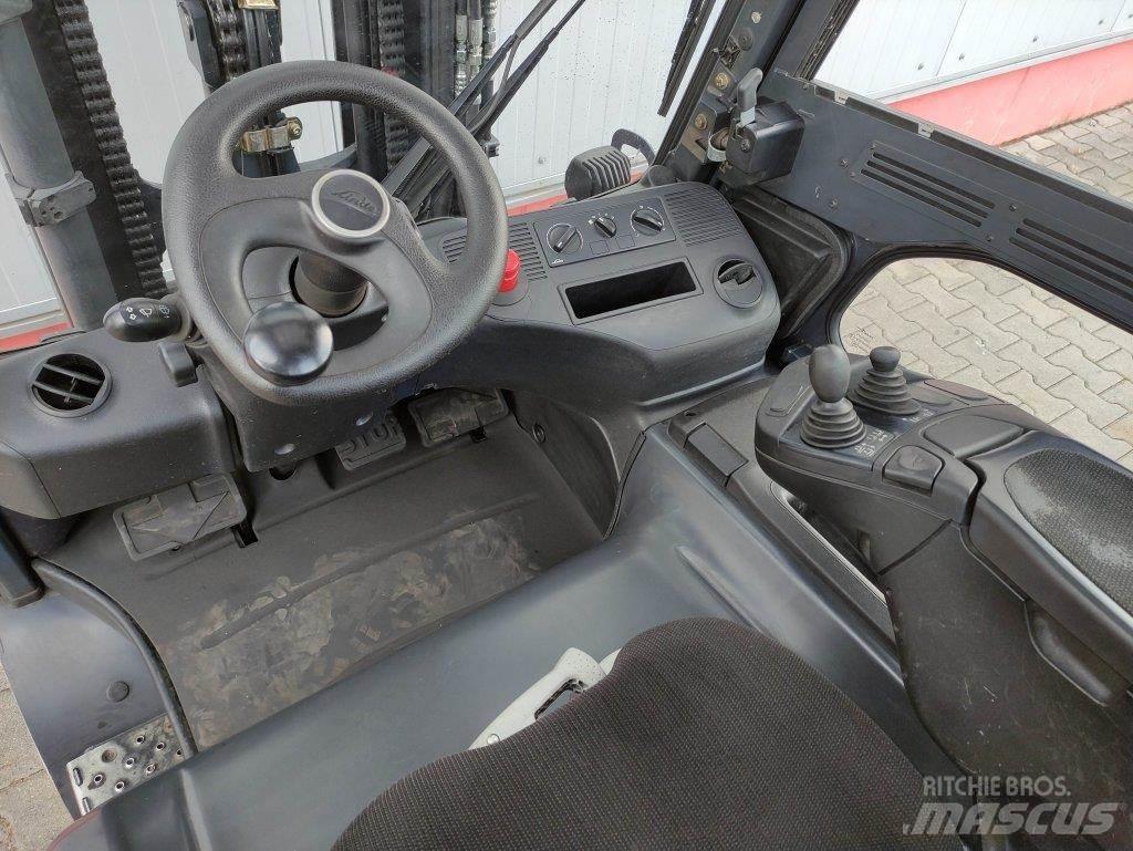 Linde E30L-01-387 Електрически вилични кари-повдигачи