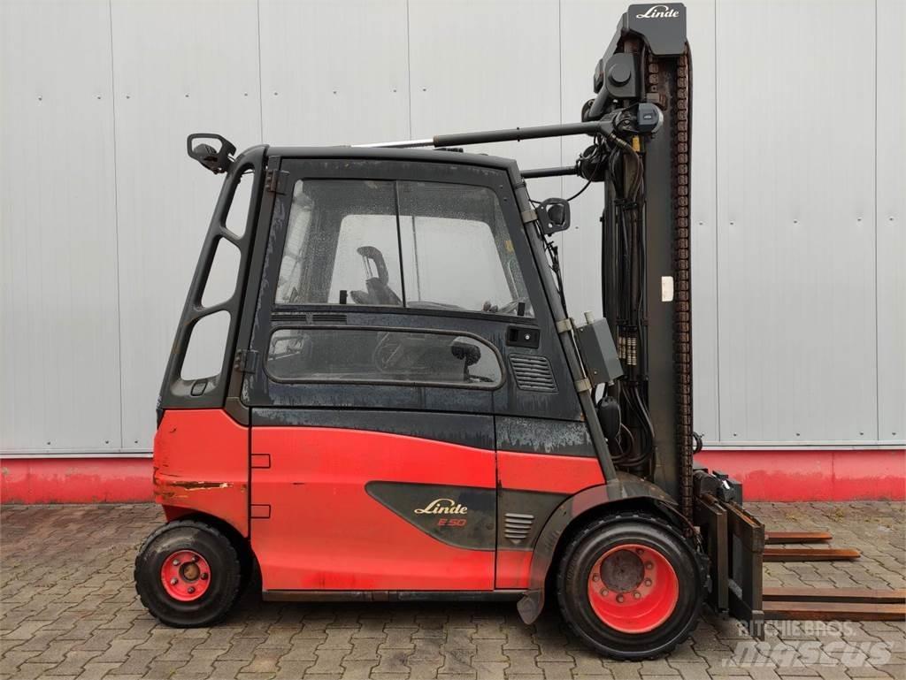 Linde E50HL-01-388 Електрически вилични кари-повдигачи