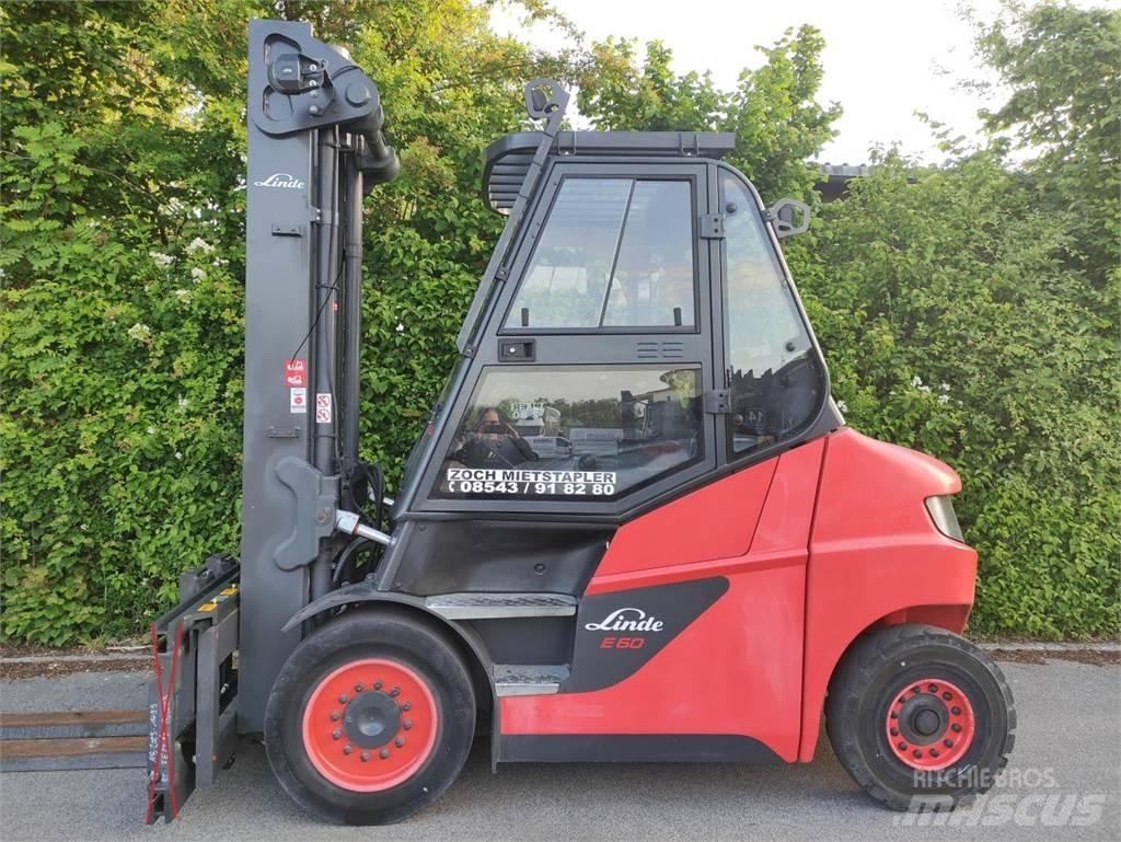 Linde E60-01-1279 Електрически вилични кари-повдигачи