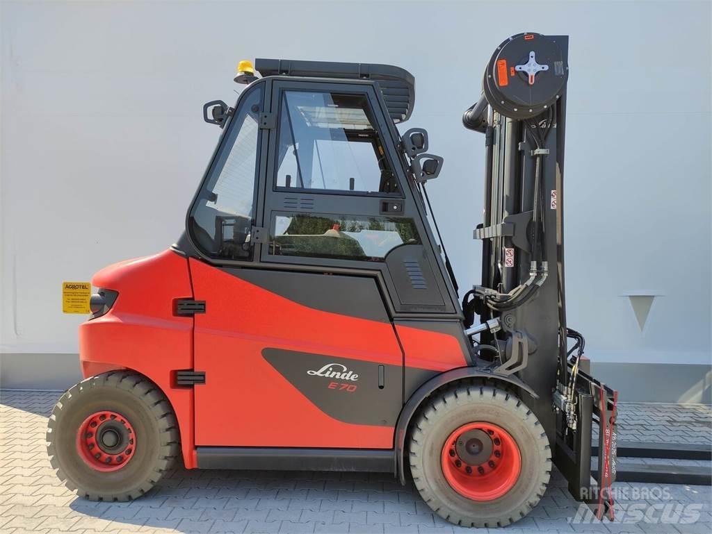 Linde E70-01-127 Електрически вилични кари-повдигачи