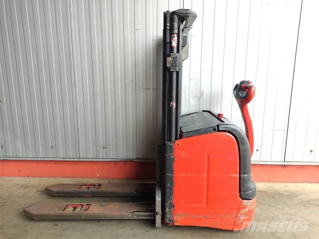 Linde L14-372 Колички високоповдигачи с теглич